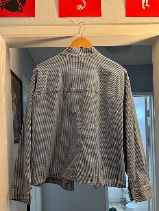 Universal Thread Blue & White Striped Shirt Jacket - Picture 2 of 4